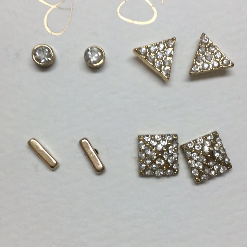 Jessica Simpson Earring Set - Picture 3 of 5